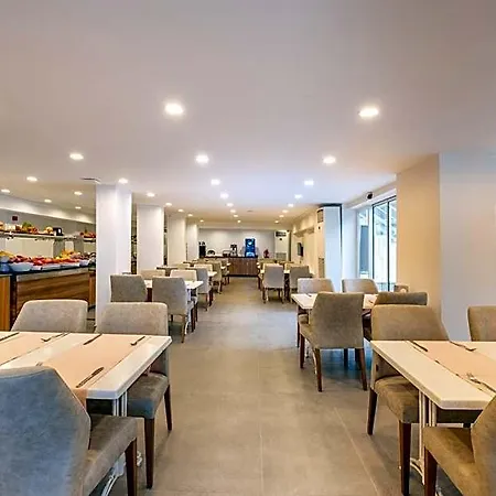 Viking & Hotel 3*